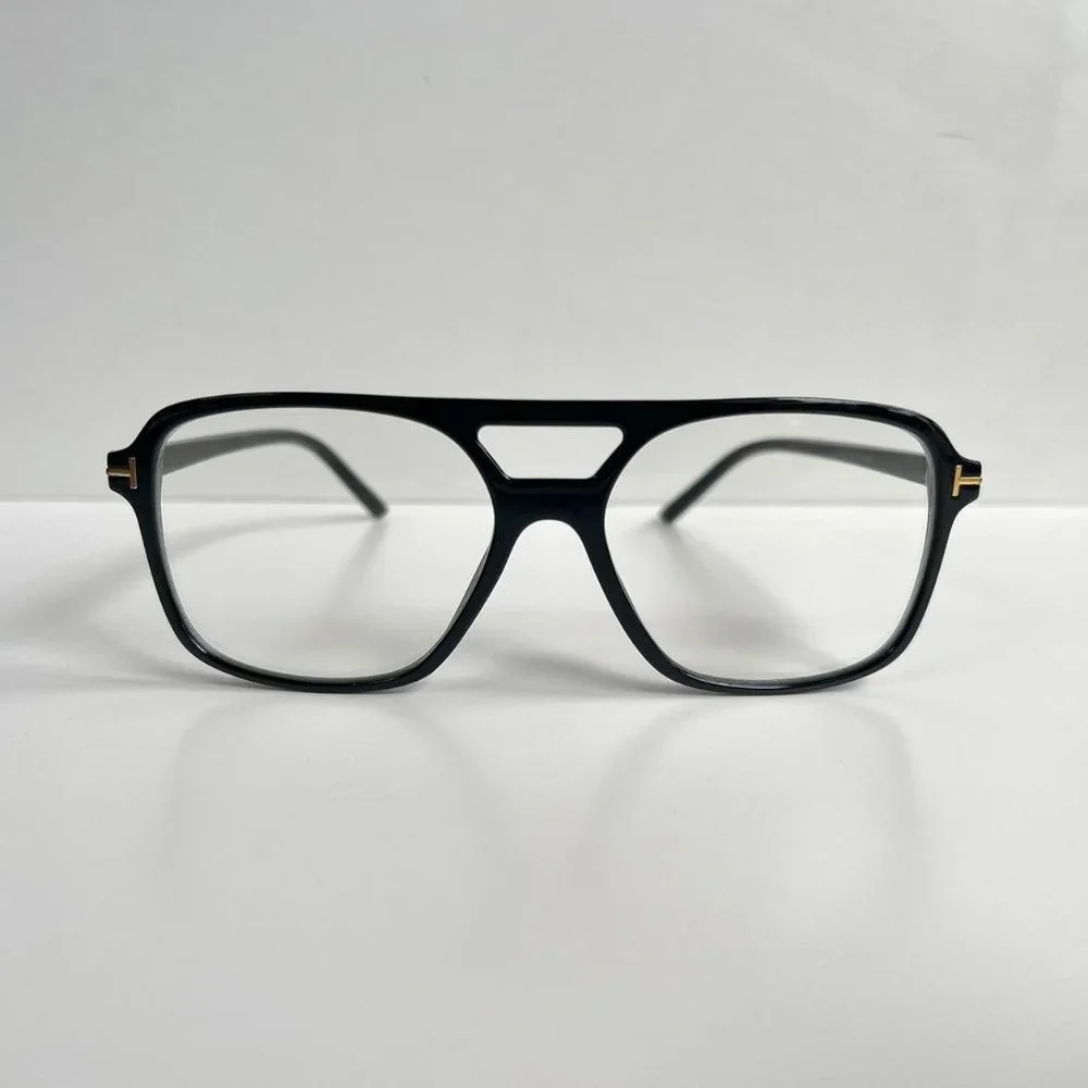 vintage style black rounded square glasses